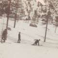 Esercitazioni sugli sci in Valle Stretta